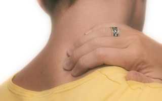 Болит шея сзади кружиться голова