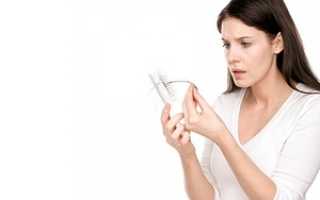 Чешеться голова и болит