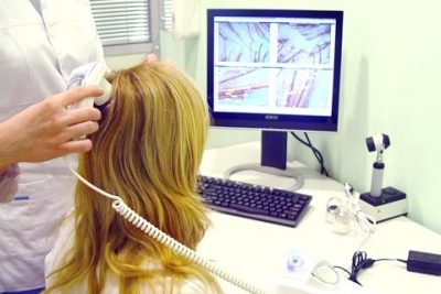 болит кожа головы выпадают волосы чешется голова