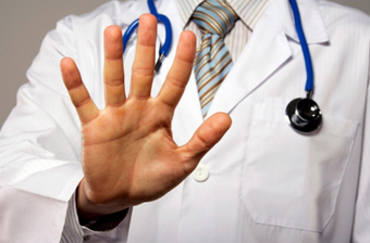 Что делать если болит спина в правом нижнем углу